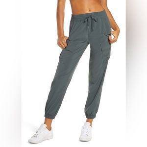 ZELLA URBAN CARGO JOGGER PANTS ❤️IN STORES❤️